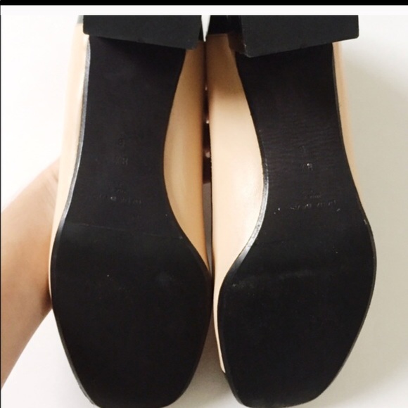 Dana Davis Bulky Heel - Picture 3 of 4